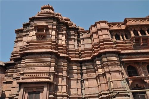 Historic Tour of Delhi – Agra – Mathura - Rishikesh