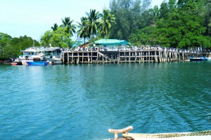 mahatma gandhi marine national park andaman and nicobar islands india