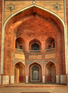 Details of the arch on the exterior of Humayuns Tomb Delhi