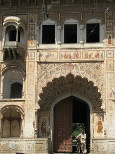 Front facade of Naya Udasin Akhara Kankhal