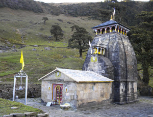 Madhyamaheshwar Temple Uttarakhand