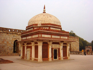 Tomb of Imam ZaminQutb minar complex