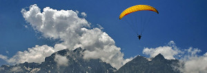 paragliding in sonmarg